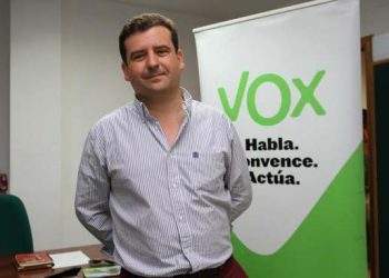 Chamorro de Vox renuncia como edil en Ciudad Real y acusa a "tránsfuga" de traicionar la voluntad popular 5 Chamorro de Vox renuncia como edil en Ciudad Real y acusa a transfuga de traicio