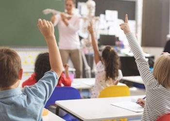 Castilla-La Mancha es la segunda comunidad con mayor descenso de abandono educativo temprano 3 Castilla-La Mancha es la segunda comunidad con mayor descenso de abandono educativo temprano